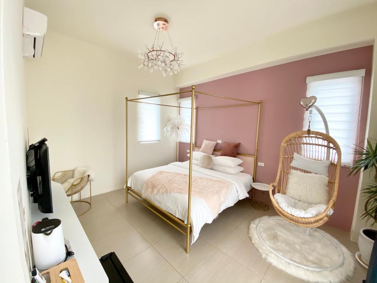 Burano Yellow Villa Heng-ch'un Екстериор снимка