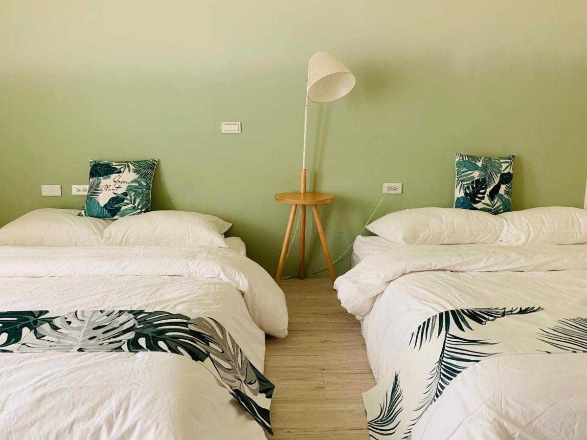 Burano Yellow Villa Heng-ch'un Екстериор снимка