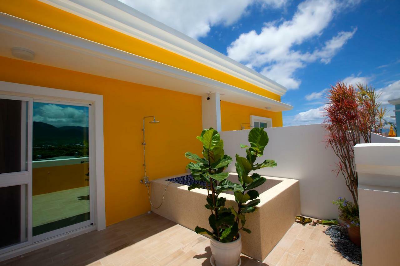 Burano Yellow Villa Heng-ch'un Екстериор снимка