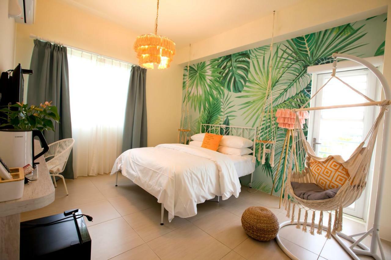 Burano Yellow Villa Heng-ch'un Екстериор снимка
