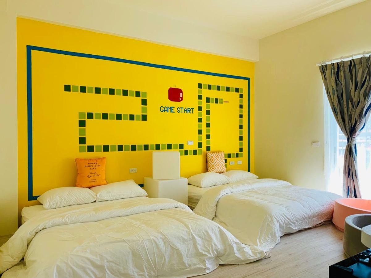 Burano Yellow Villa Heng-ch'un Екстериор снимка