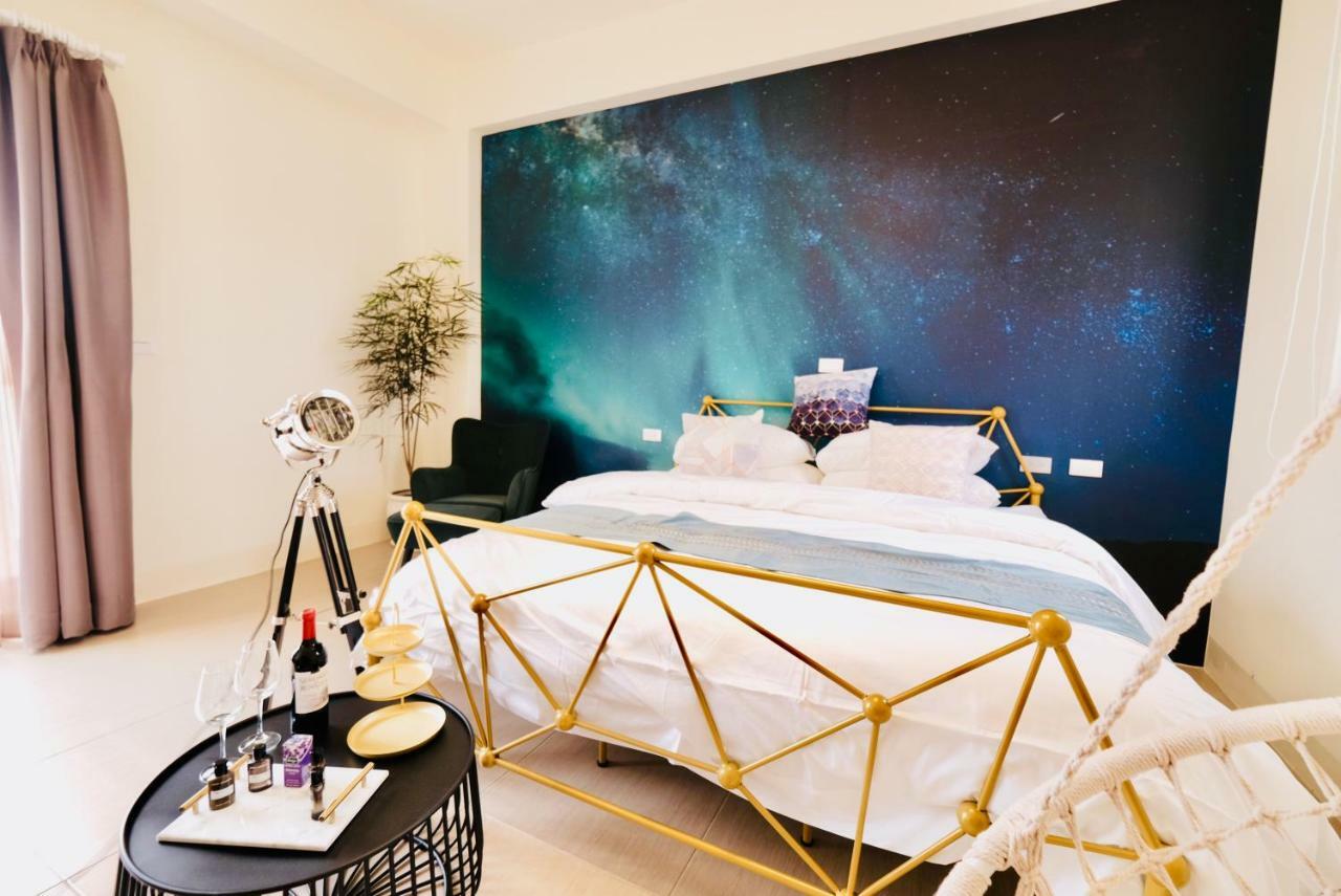 Burano Yellow Villa Heng-ch'un Екстериор снимка