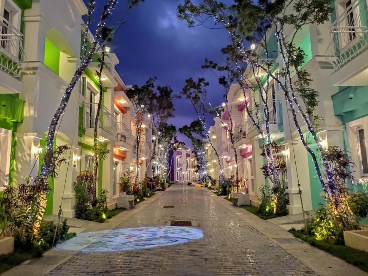 Burano Yellow Villa Heng-ch'un Екстериор снимка
